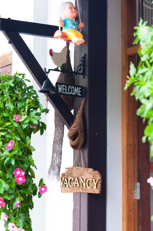Hotel Baan Bunyat Chiang Mai Exterior foto
